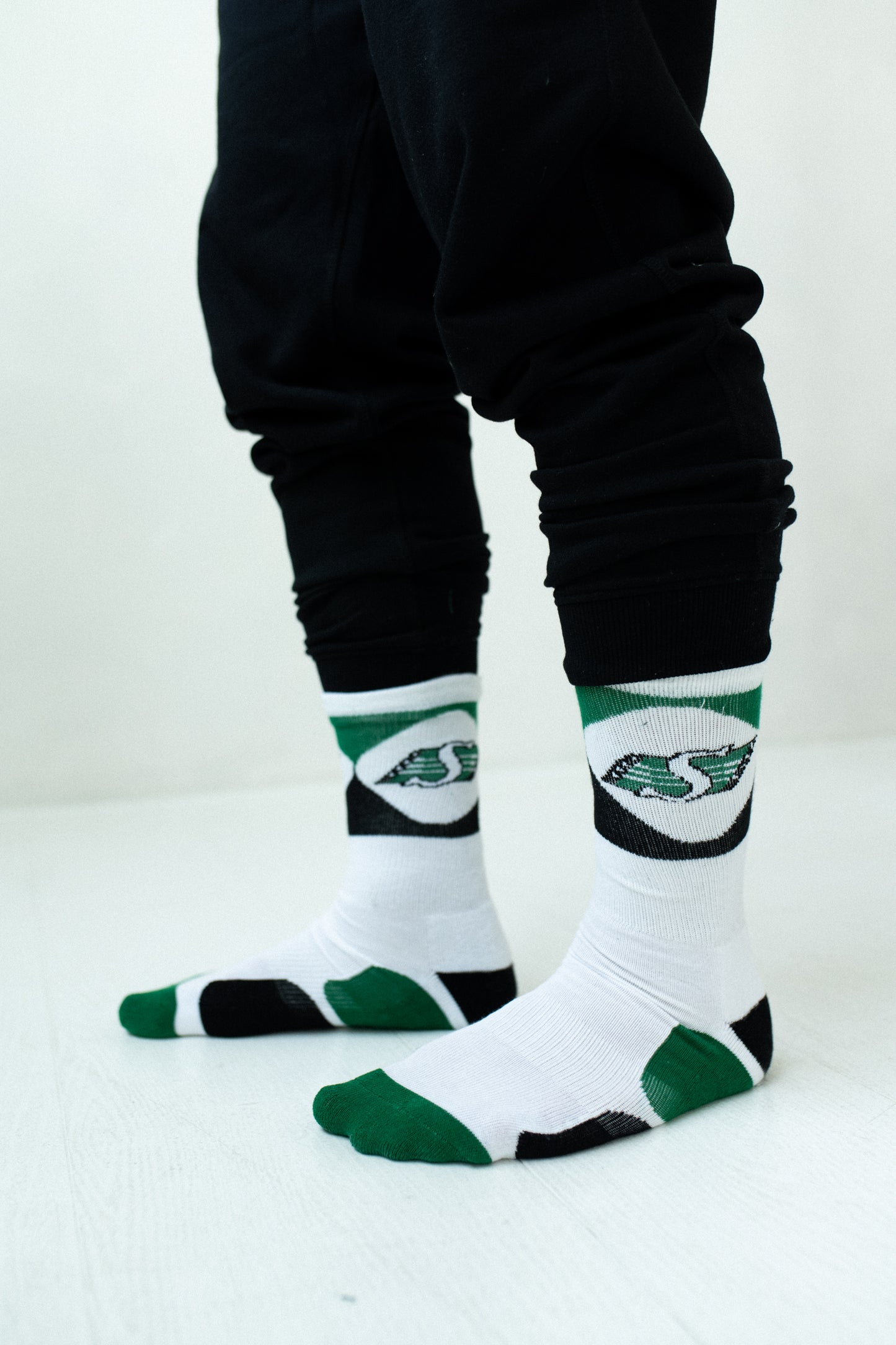 CFL Saskatchewan Roughriders Men's 3-Pack Cotton Crew Socks With Cushioned Sole