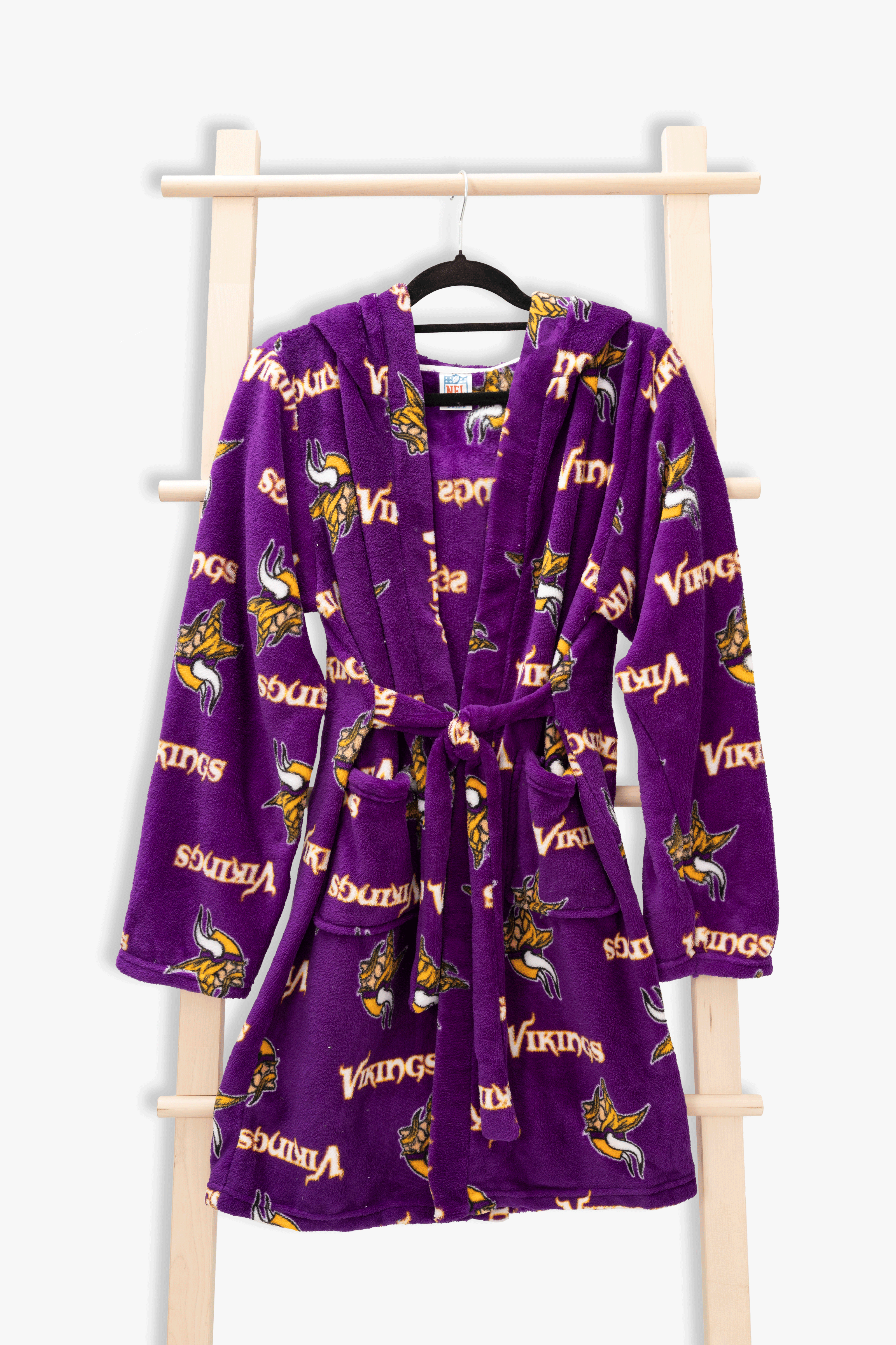 Minnesota Vikings Youth Fleece Robe, Hooded NFL Kids Bathrobe with Tie Belt and Pockets, Children's Sizes